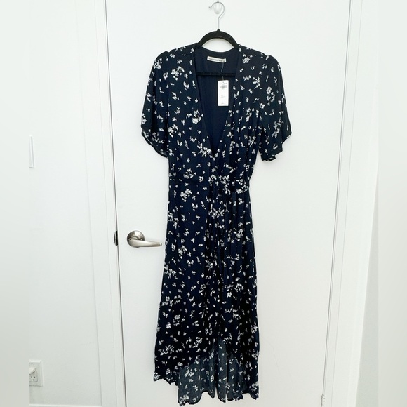 BNWT Wrap Maxi Dress High Low Ruffles - Picture 1 of 4